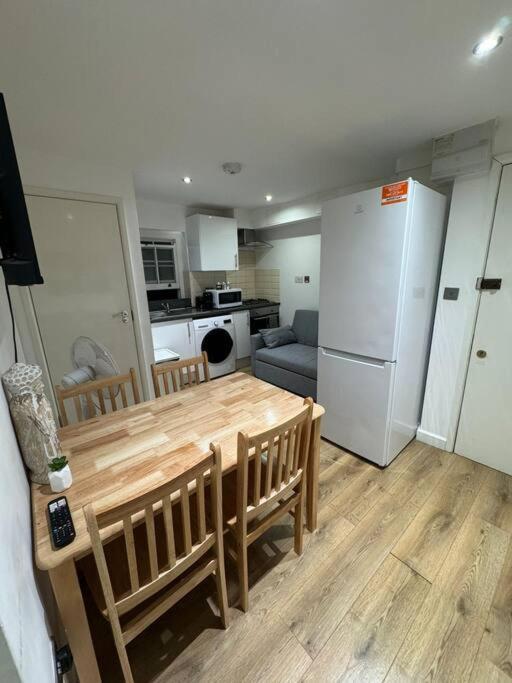 Cozy Apartment - 5 Min From Camden Market Hw7 London Exterior photo